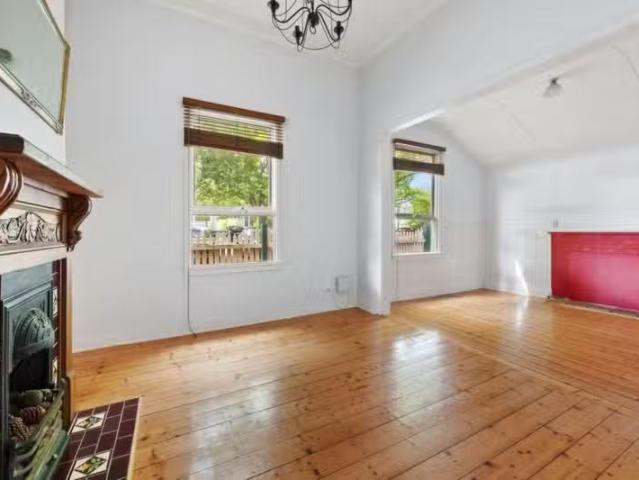 Charming 901 Eyre St, Ballarat Central VIC 3350 House For Le.