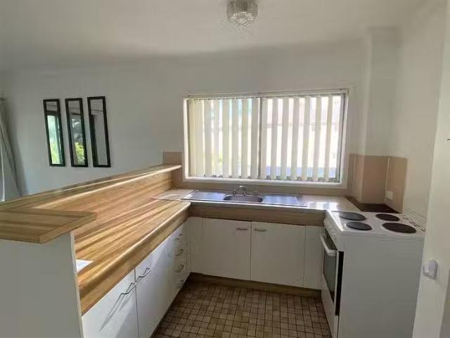 Unique 9/17 Frederick Street, Surfers Paradise, QLD 4217