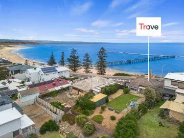 Nice 91 Esplanade, Port Noarlunga, SA 5167
