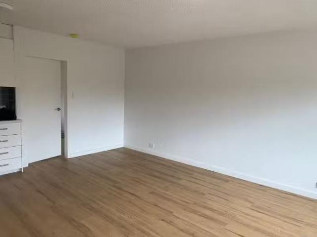 New 9/53 Anderson Road, Sunshine VIC 3020
