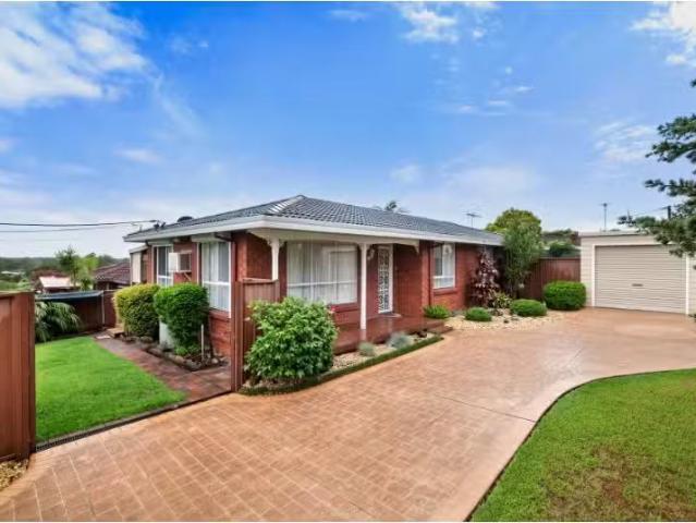 Cozy 96 Barry Street, Cambridge Park House for rent Listed by.
