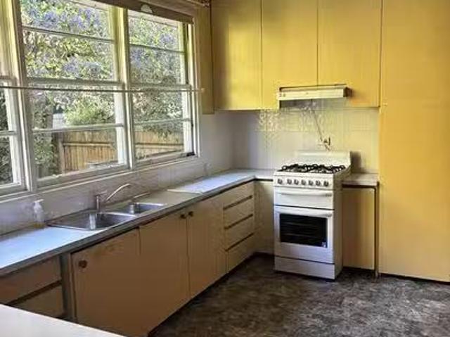 Nice 9 Whittakers Road, Traralgon, VIC 3844