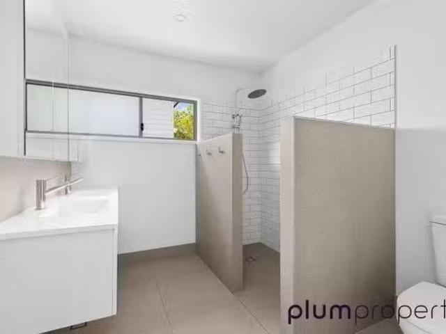 Cheap 9 Equinox Street, Taringa, QLD 4068