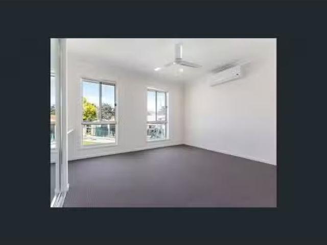 Charming 9 Potter Close, FENNELL BAY House for rent Listed by.