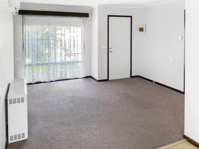 Cheap 9 Shalom Place, Horsham, VIC 3400