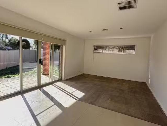 New 9A Napier Street, Black Hill, VIC 3350