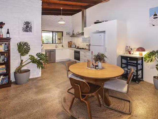 Rental! 9A William Place, Margaret River, WA 6285