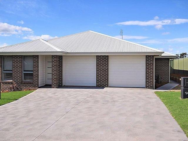 Rental close to schools and local shopping