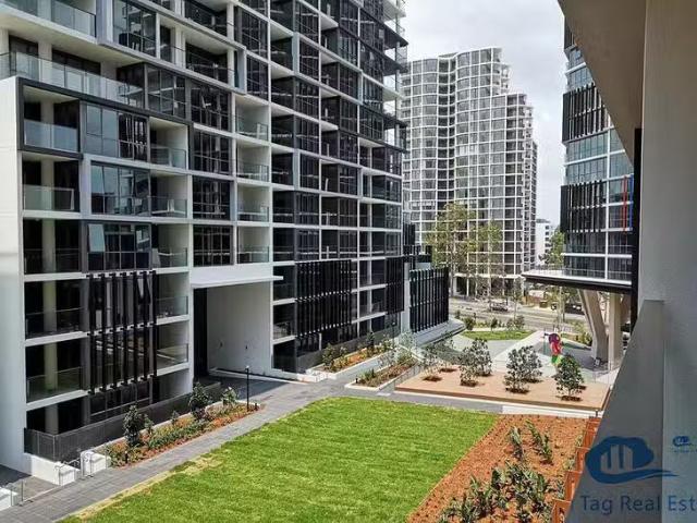 Unique A506/101 Waterloo Road, Waterloo, NSW 2113