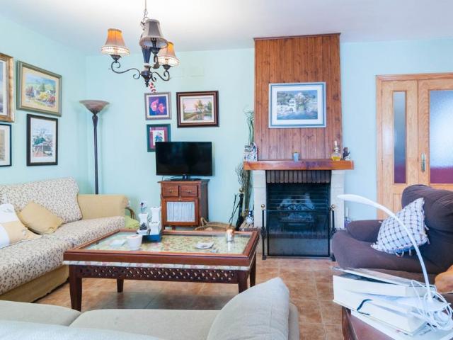 Rental a villa in villamarxante