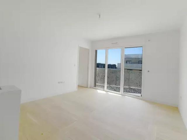 Rental Apartment Neuilly sur Seine Jatte