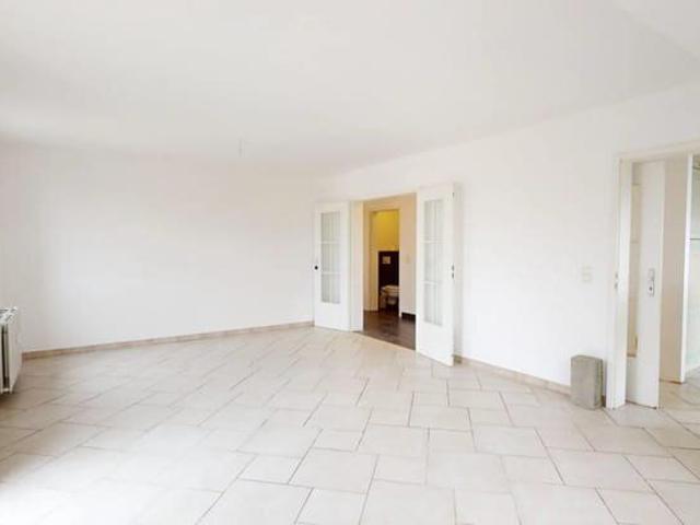 Rental Apartment Aubange 1,000 + 290 €/month