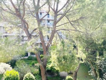 Rental Apartment Avignon Intra muros