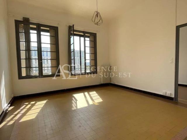 Rental apartment Aix en Provence, 4 rooms, 3 bedrooms, 70.9 m², €539 / Month Fees included