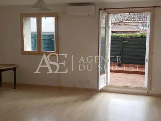 Rental apartment Aix en Provence, 1 room, 30 m², €736 / Month Fees included