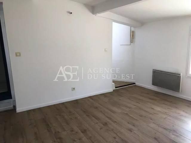Rental apartment Aix en Provence, 2 rooms, 1 bedroom, 34.5 m², €890 / Month Fees included