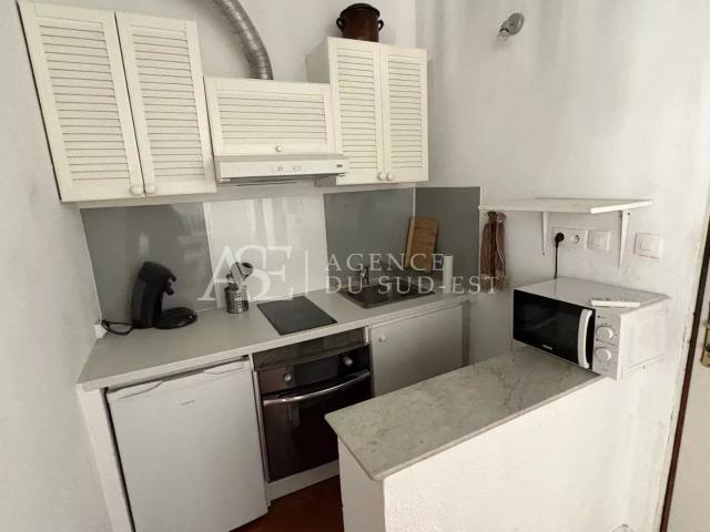 Rental apartment Aix en Provence, 2 rooms, 45 m², €960 / Month Fees included