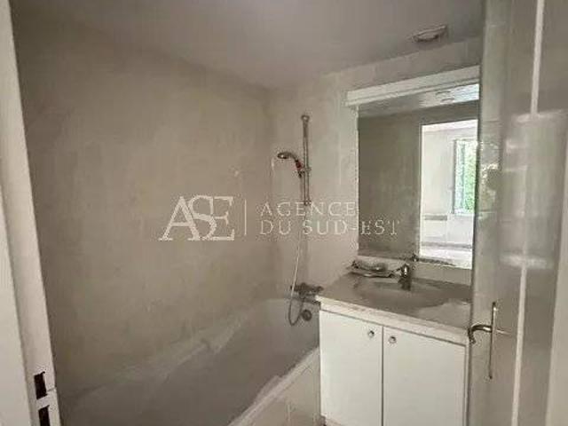 Rental apartment Aix en Provence, 2 rooms, 50.01 m², €850 / Month Fees included