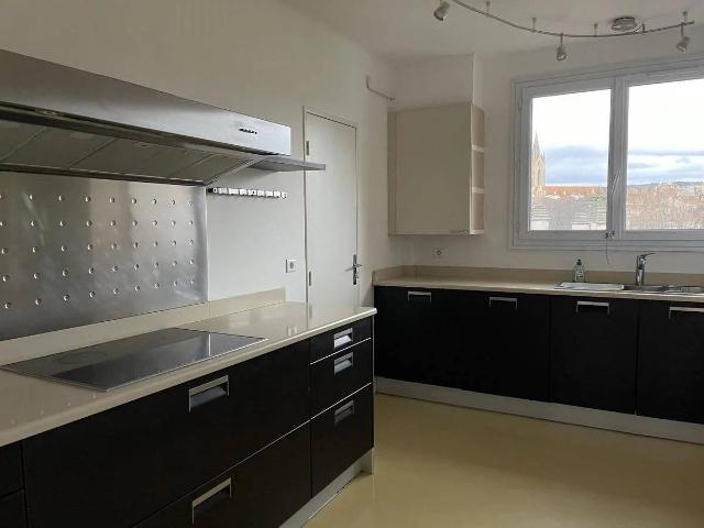 Rental apartment Aix en Provence, 3 rooms, 2 bedrooms, 91.86 m², €1,378 / Month Fees included