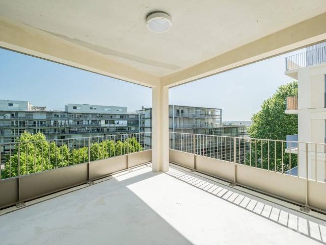 Rental Apartment Bordeaux Saint Jean