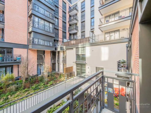 Rental Apartment Courbevoie Marceau République