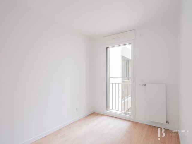 Rental Apartment Courbevoie Marceau République