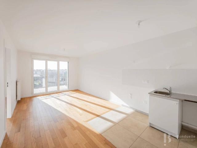 Rental Apartment Courbevoie Marceau République