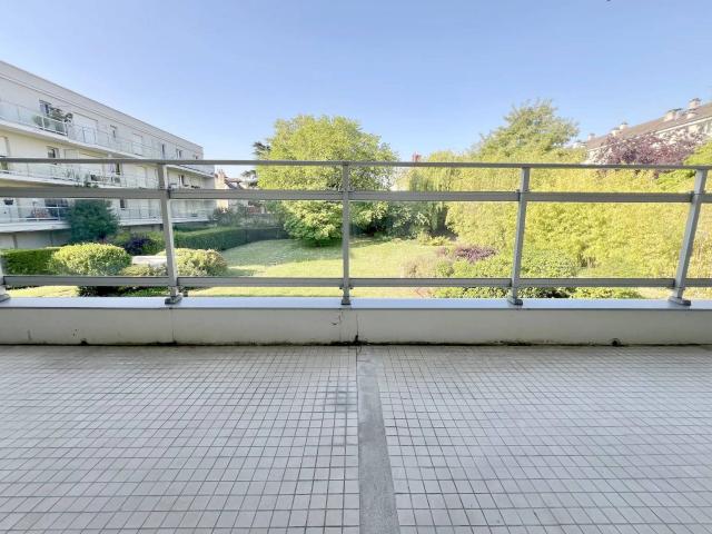 Rental Apartment Croissy sur Seine