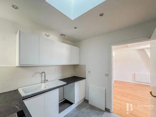 Rental Apartment Paris 16th