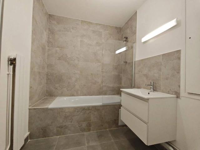 Rental Apartment Paris 16th Auteuil
