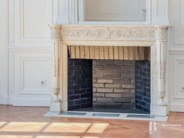 Rental Apartment Paris 17th