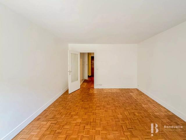 Rental Apartment Paris 17th Épinettes