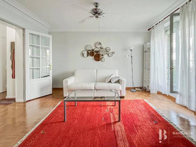 Rental Apartment Paris 18th Clignancourt