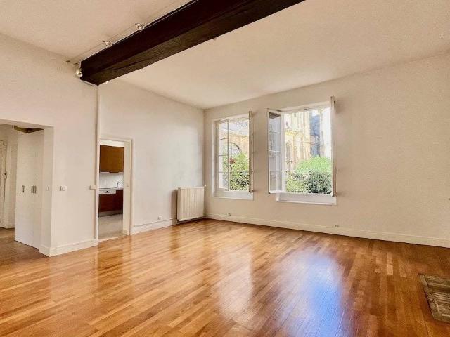 Rental Apartment Paris 4th Saint Gervais