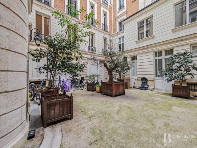 Rental Apartment Paris 4th Saint Merri