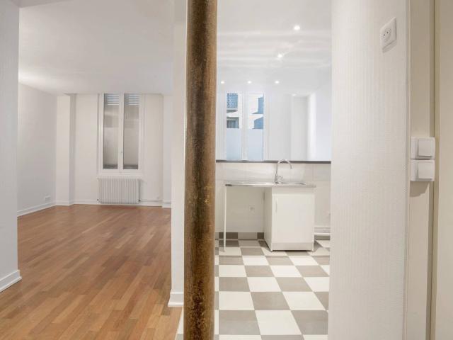 Rental Apartment Paris 5th Val de Grâce