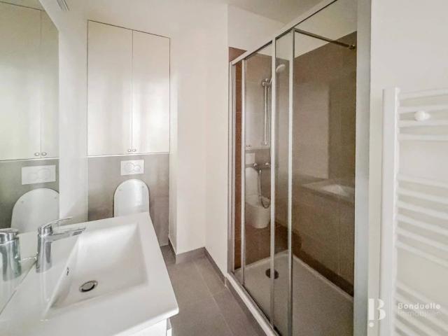 Rental Apartment Paris 8th Faubourg du Roule