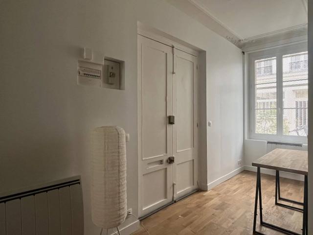 Rental Apartment Paris 8th Madeleine