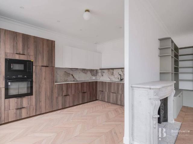 Rental Apartment Paris 9th Chaussée d'Antin