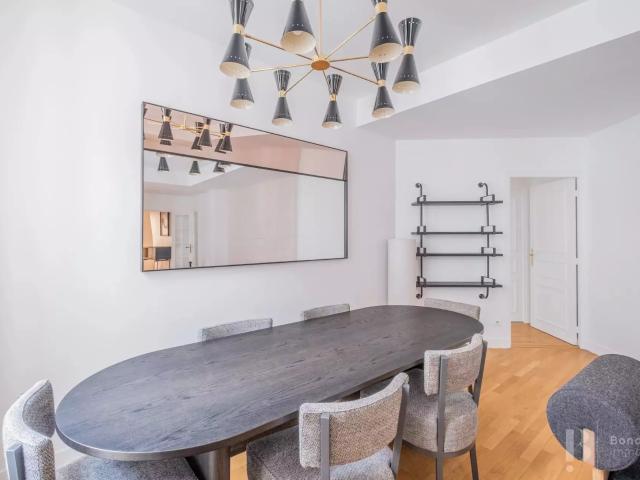 Rental Apartment Paris 9th Chaussée d'Antin