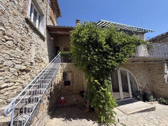 Rental Apartment Pont de Barret