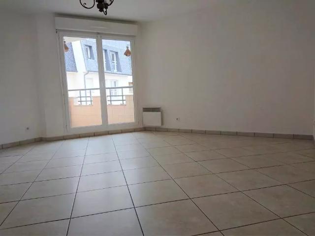 Rental Apartment Pontault Combault