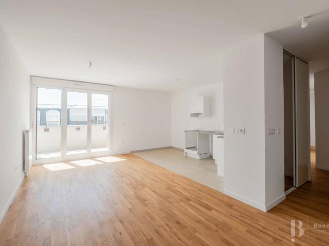 Rental Apartment Saint Cyr l'École