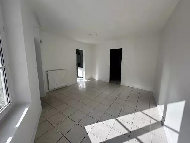 Rental Apartment Tournan en Brie