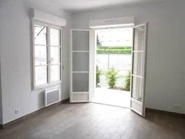 Rental Apartment Vineuil Saint Firmin