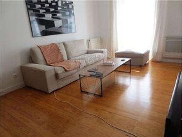 Rental Apartment 2 bedrooms Santo António Lisboa balcony, gardens, double glazing, central heating