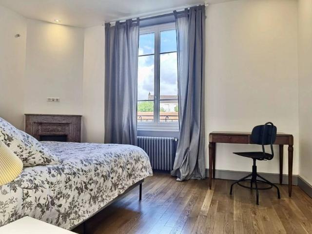 Rental Apartment