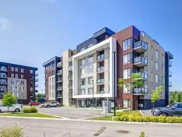 House for rent in Les Moulins - Parking