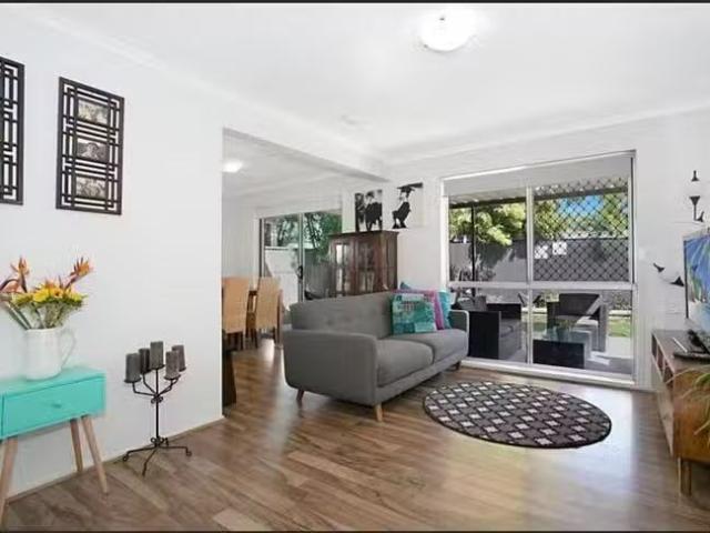 Nice B/106 Dolphin Avenue, Mermaid Beach, QLD 4218