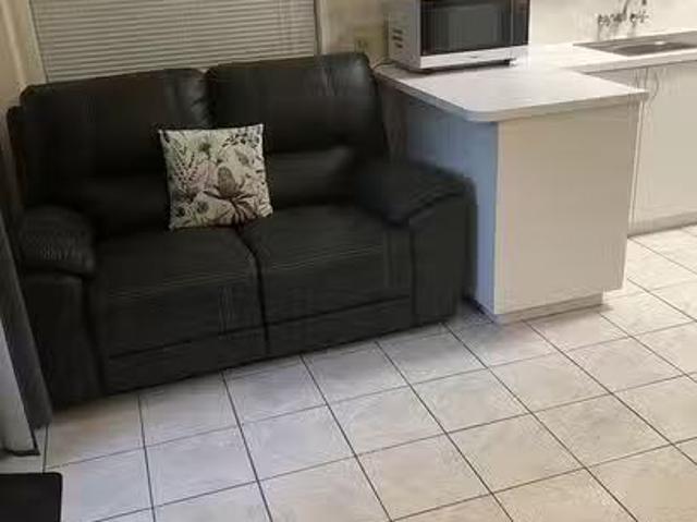 For Rent! GF/10 Milparinka Terrace, Ashmore, QLD 4214